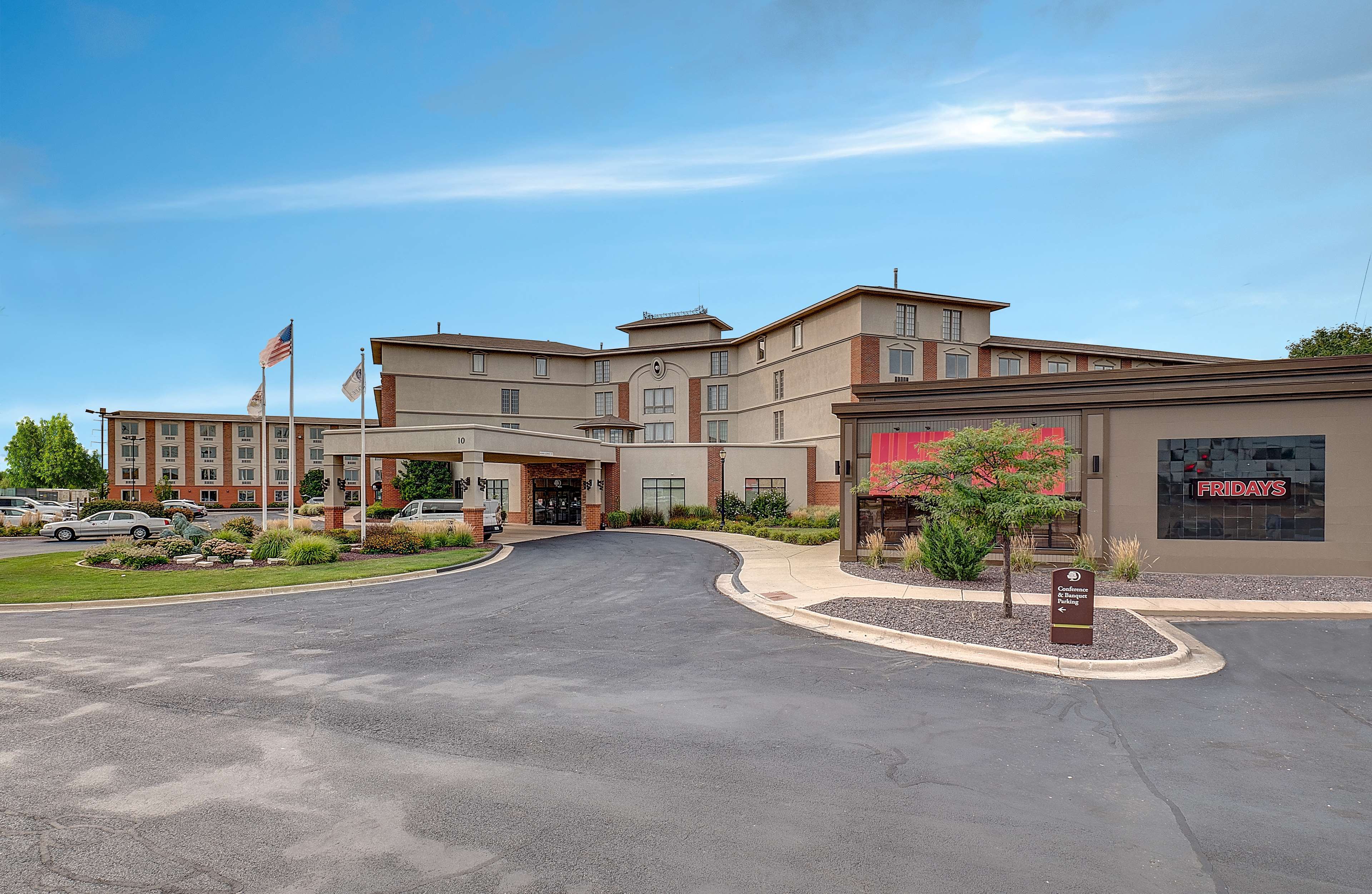 DoubleTree by Hilton Hotel Bloomington, Bloomington ...