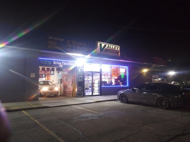 Images CoinFlip Bitcoin ATM - Valley Mart (Akron)