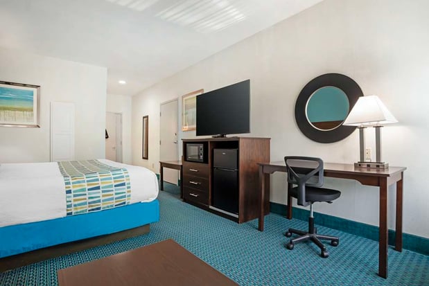 Images Best Western Plus Blue Angel Inn