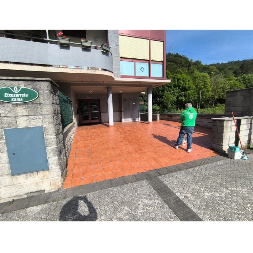 Images Murua Pisafirm Sl