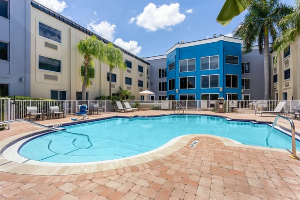 Images Holiday Inn Express Clearwater East - Icot Center by IHG