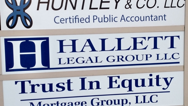 Images Hallett Legal Group, LLC