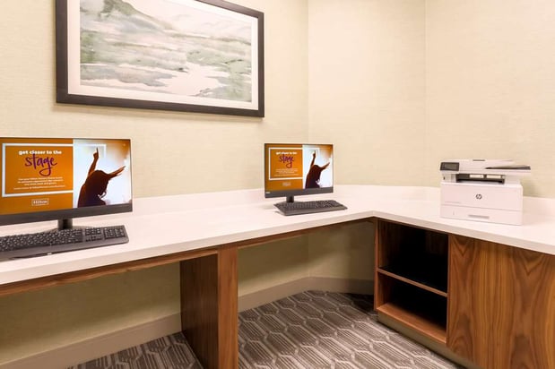 Images Hilton Garden Inn Reno