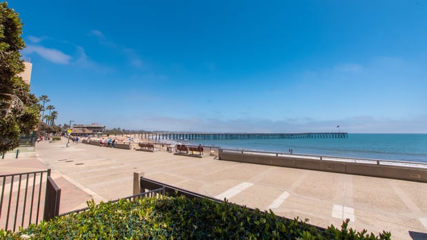 Images Crowne Plaza Ventura Beach by IHG
