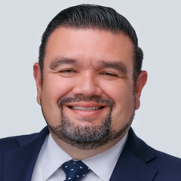 Images Edward Jones - Financial Advisor: Cesar Padilla, CFP®