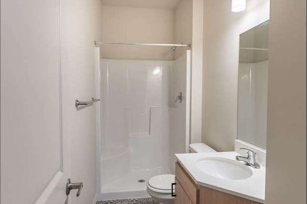 Images Cascade Place Apartment Homes