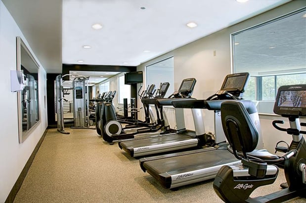 Images Embassy Suites by Hilton Chicago O'Hare Rosemont