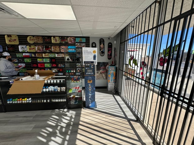 Images CoinFlip Bitcoin ATM - The Dons' Smoke Shop (North Las Vegas)
