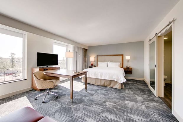 Images Hampton Inn & Suites North Houston Spring