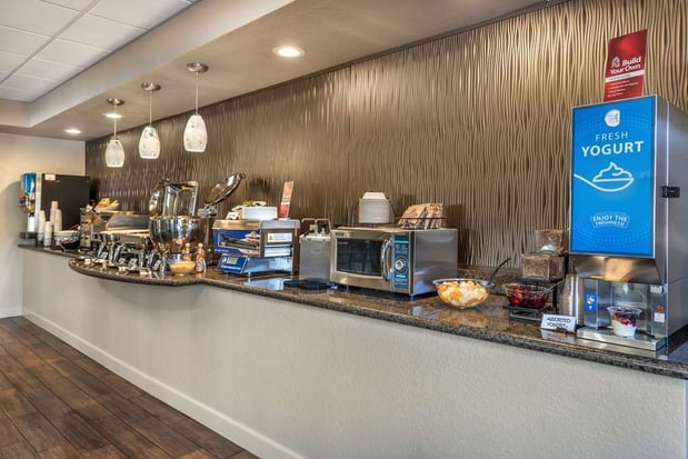 Images Best Western Plus Peak Vista Inn & Suites
