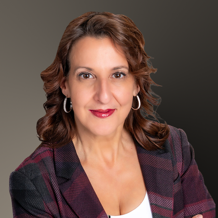 Marianne Currado headshot.