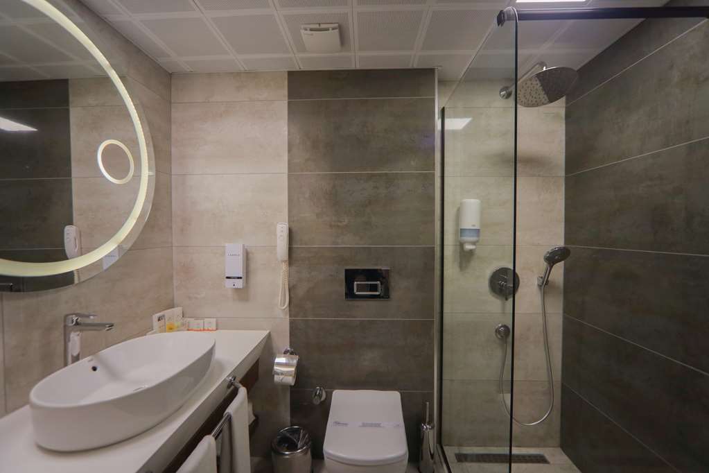 Images Best Western Plus Khan Hotel