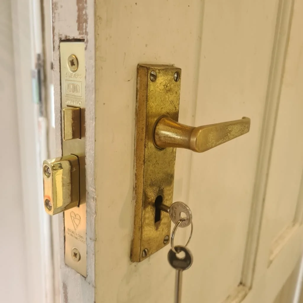 Images KG Lock & Safe Ltd