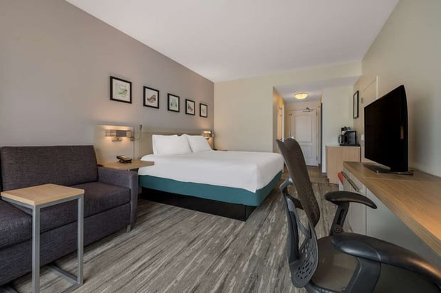 Images Hilton Garden Inn Rockford