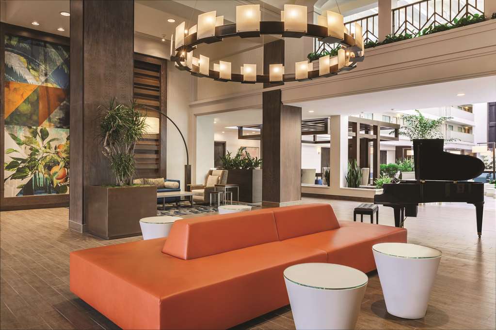 Lobby Embassy Suites by Hilton Brea North Orange County Brea (714)990-6000