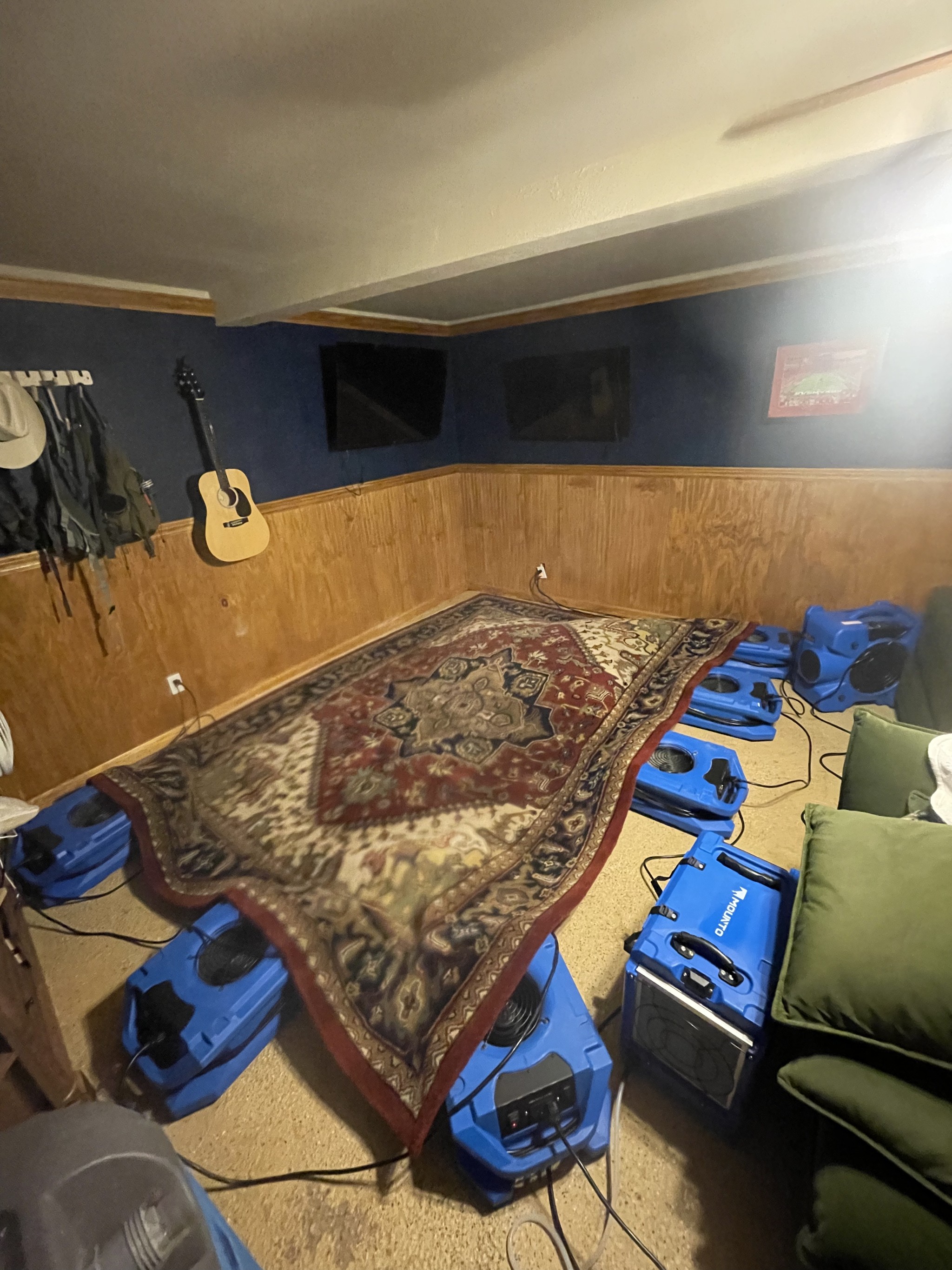 air movers, air scrubber, hepa filter, dehumidifier basement water damage