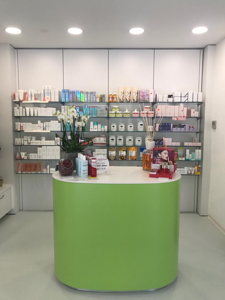 Bilder Farmacia di Agno SA