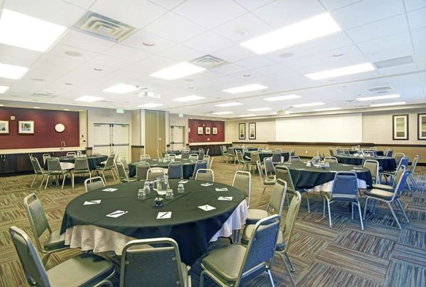 Images Homewood Suites by Hilton Denver International Airport