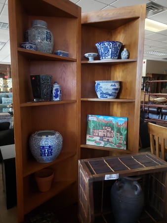 Images J and B Furniture Consignments