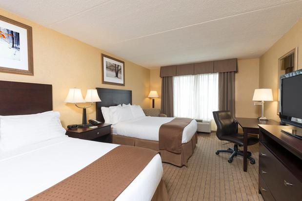Images Holiday Inn Cleveland-S Independence, an IHG Hotel