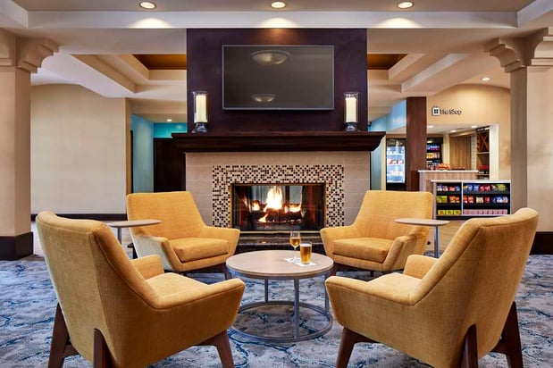Images Hilton Garden Inn Valencia Six Flags