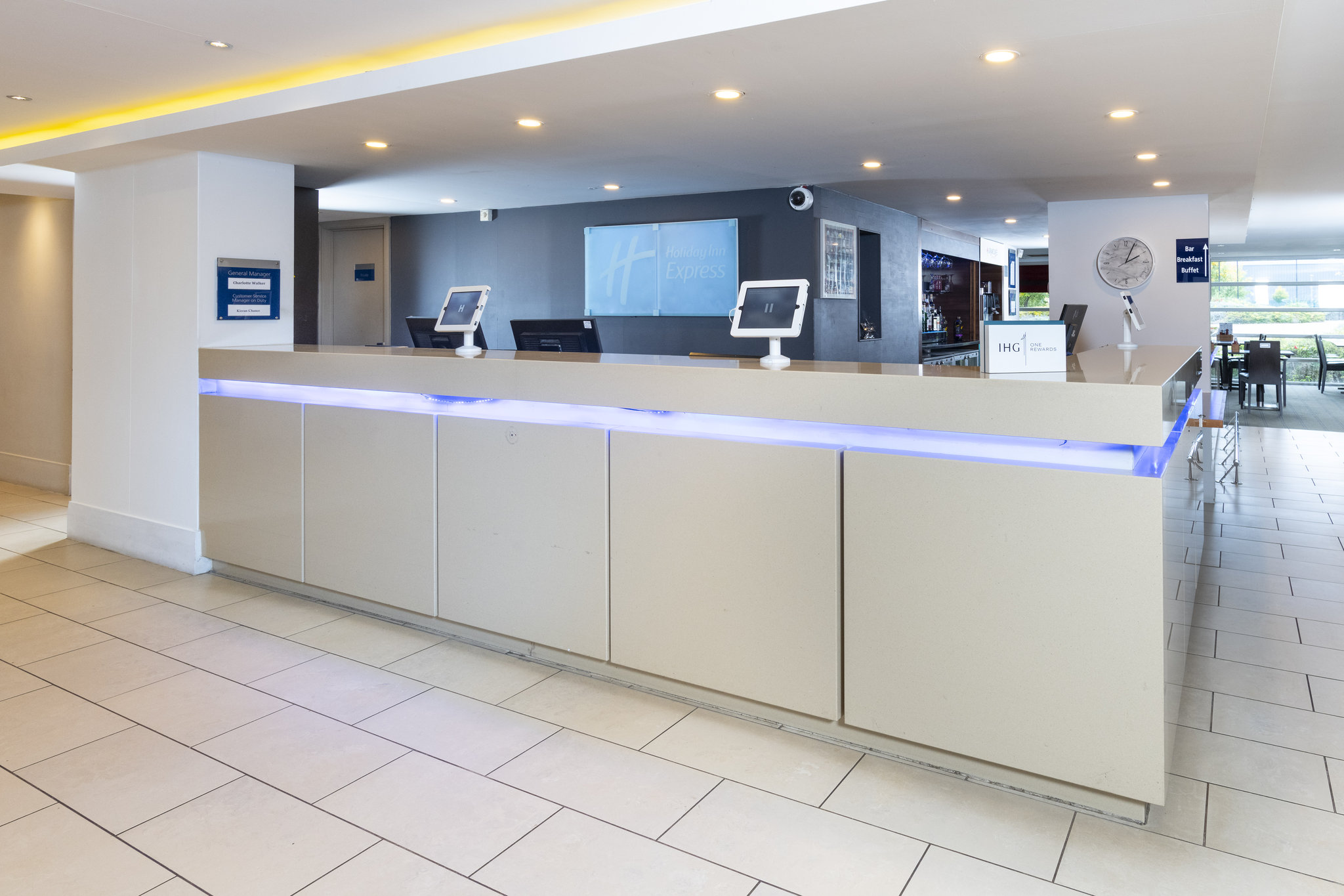 Images Holiday Inn Express Milton Keynes by IHG