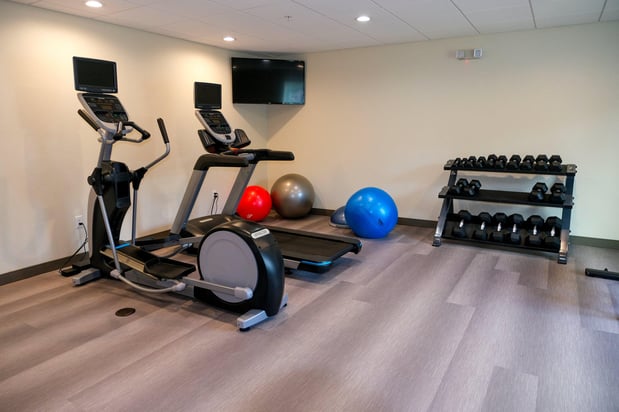 Images Candlewood Suites Ocala I-75 by IHG