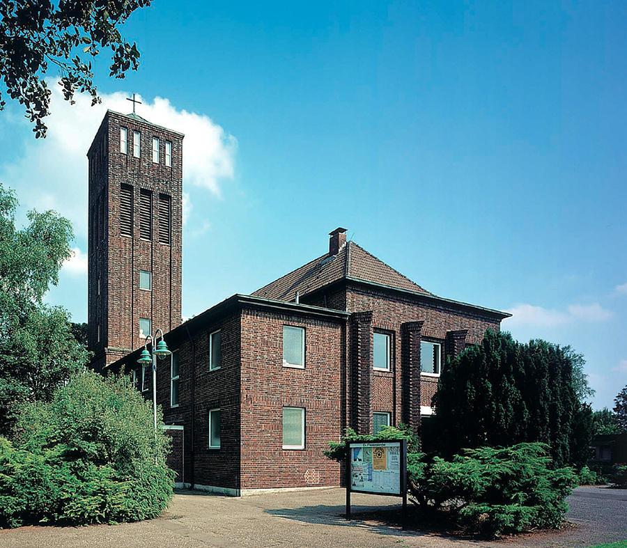 Friedenskirche - Evangelische Friedenskirchengemeinde Rheinhausen, Lutherstraße 3 in Duisburg