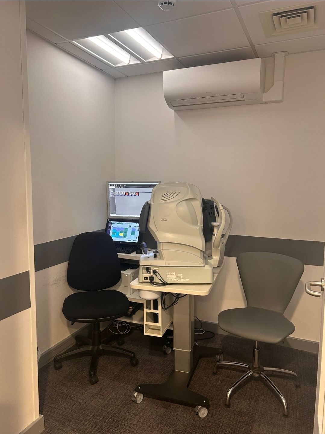 Specsavers Opticians & Audiologists - Drogheda 14