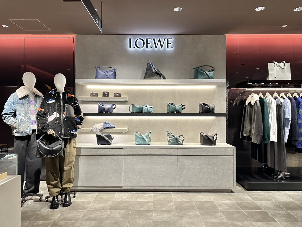 Images ロエベ 伊勢丹新宿店メンズ館4F