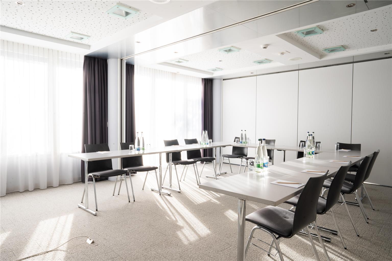 Radisson Hotel Zurich Airport, Flughofstrasse 75 in Rümlang