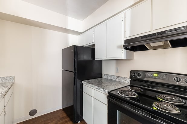 Images Spring Brook Apartments