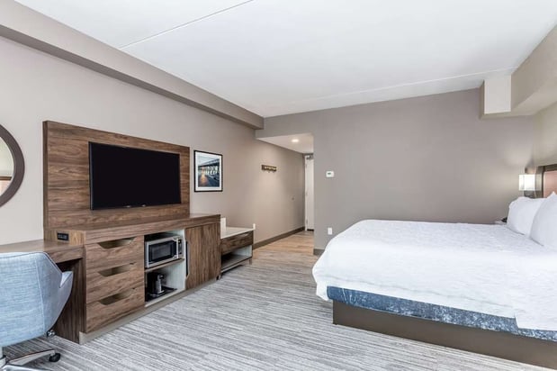 Images Hampton Inn & Suites Kittery-Portsmouth