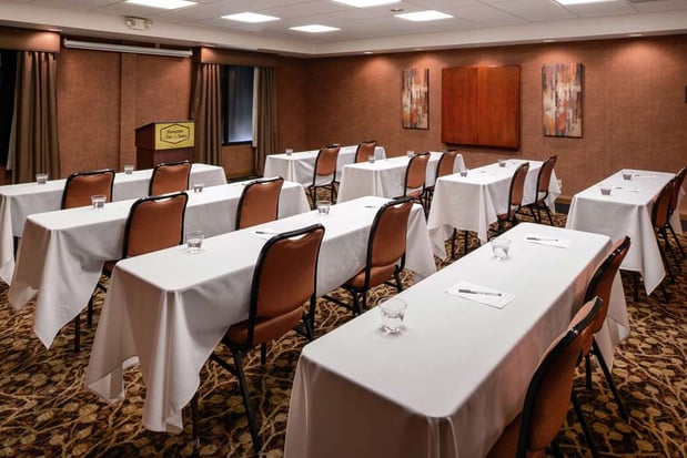 Images Hampton Inn & Suites Carson City