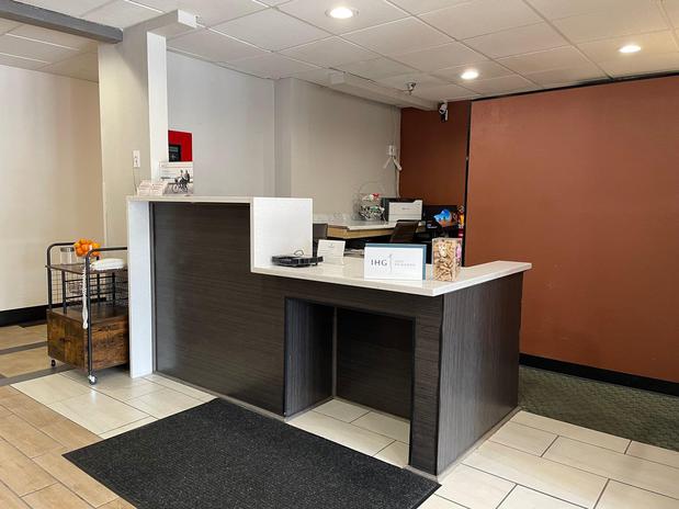 Images Candlewood Suites East Syracuse - Carrier Circle, an IHG Hotel
