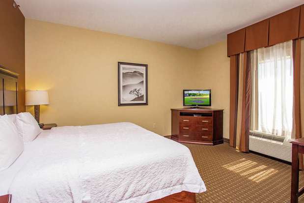 Images Hampton Inn & Suites Sevierville @ Stadium Drive