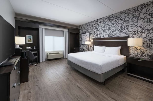 Images Hampton Inn & Suites Chattanooga/Downtown