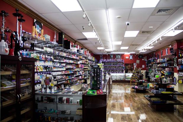 Images Vapes and More