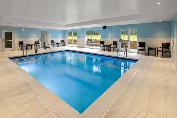 Images Holiday Inn Express & Suites Waynesboro East by IHG