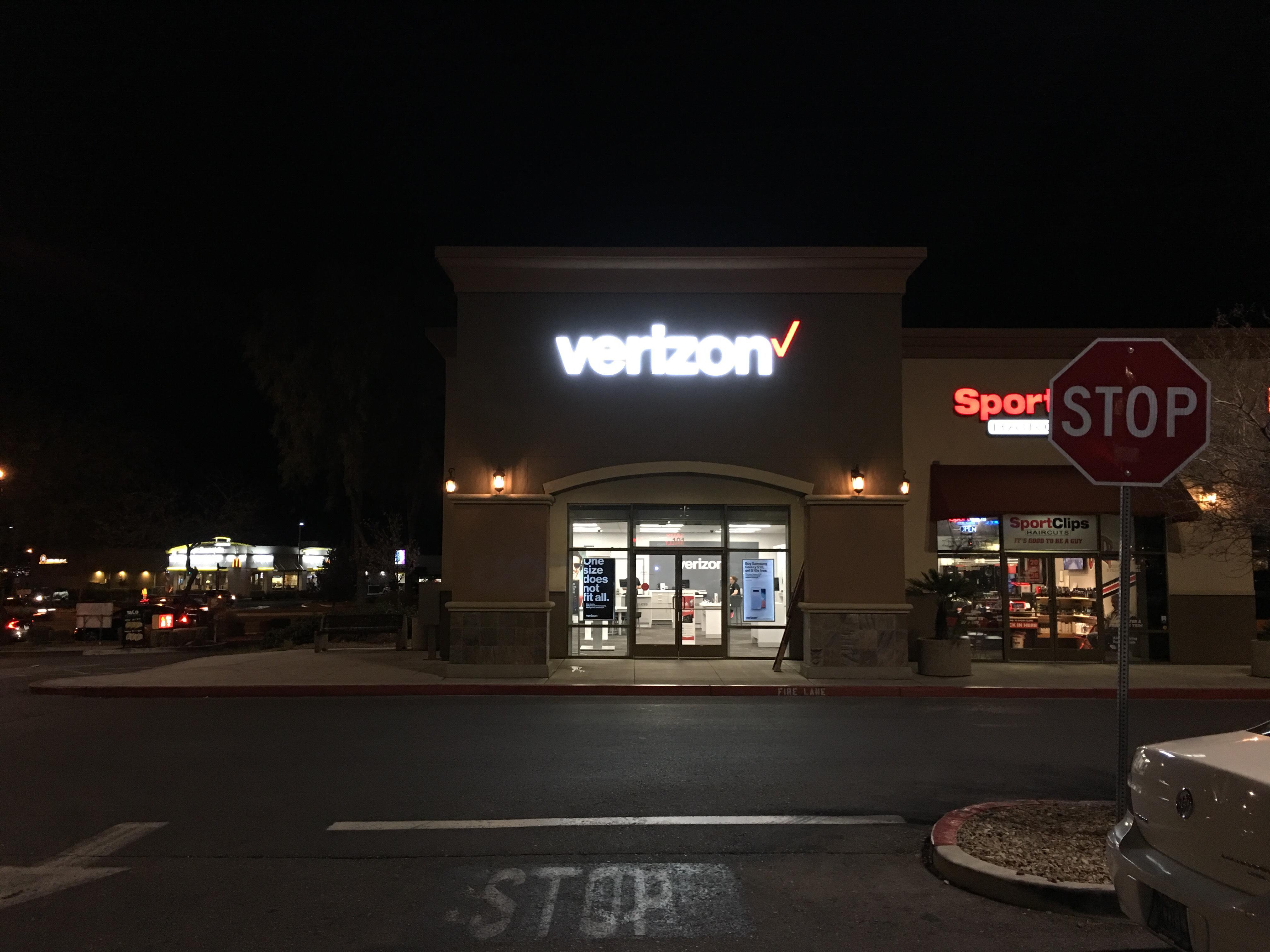 Verizon Authorized Retailer – GoWireless Photo