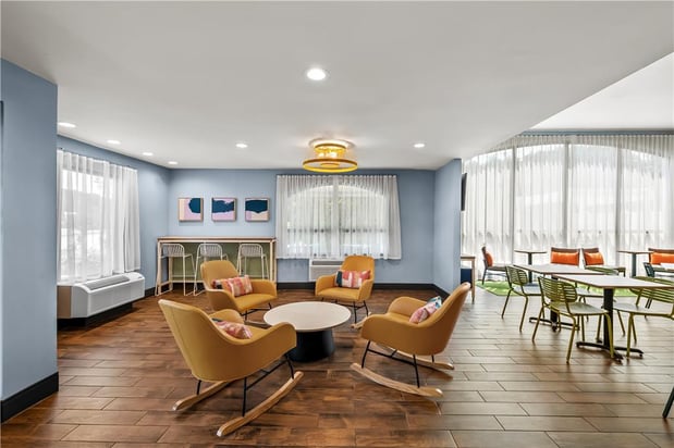 Images Spark by Hilton Spring Lake Fayetteville