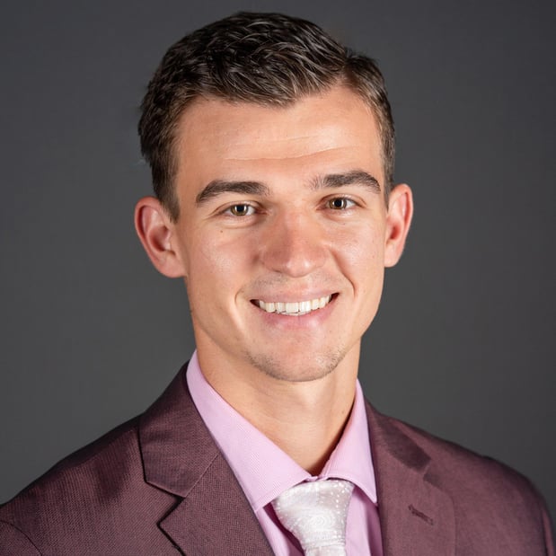 Images Edward Jones - Financial Advisor: Vladimir Gnilozubov, CFP®|ChFC®|CEPA®|CRPC™