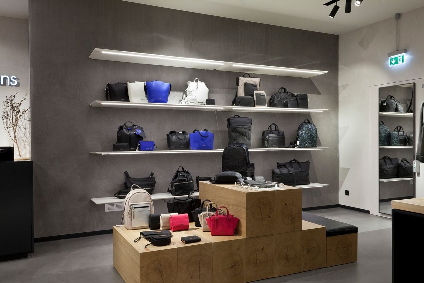 Calvin Klein, Leipziger Platz 12 in Berlin