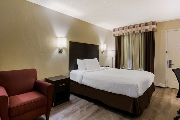 Images SureStay Plus by Best Western Jackson
