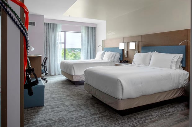 Images Even Hotel Shenandoah - the Woodlands by IHG