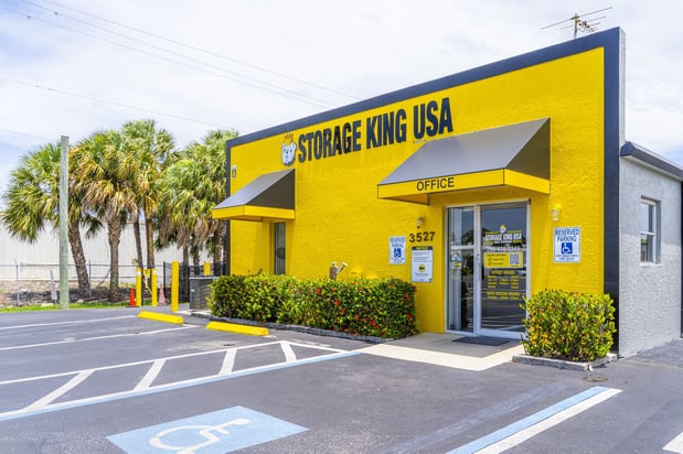 Images Storage King USA