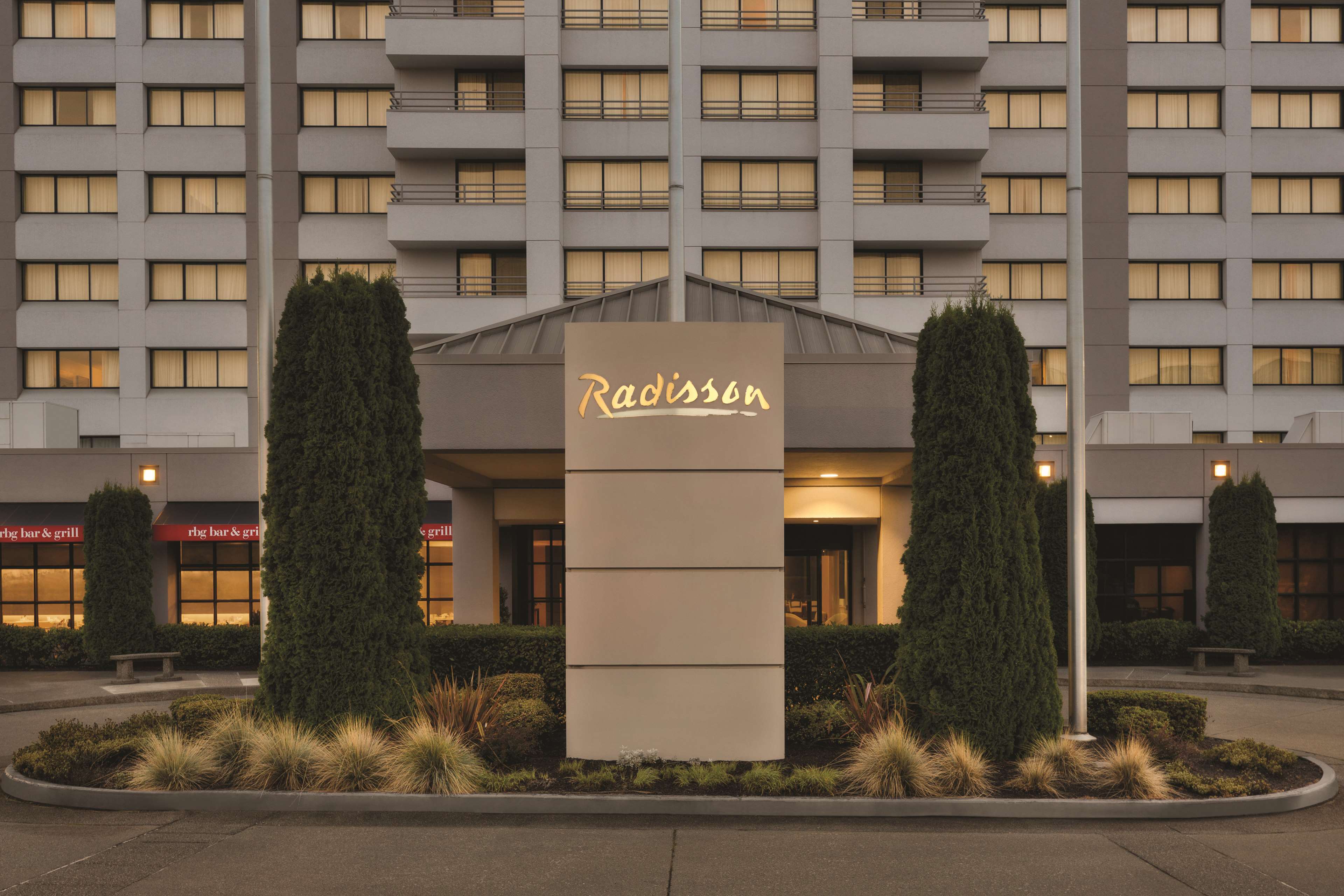 Radisson Hotel Seattle Airport Photo