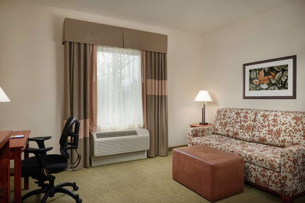 Images Hampton Inn & Suites Salem