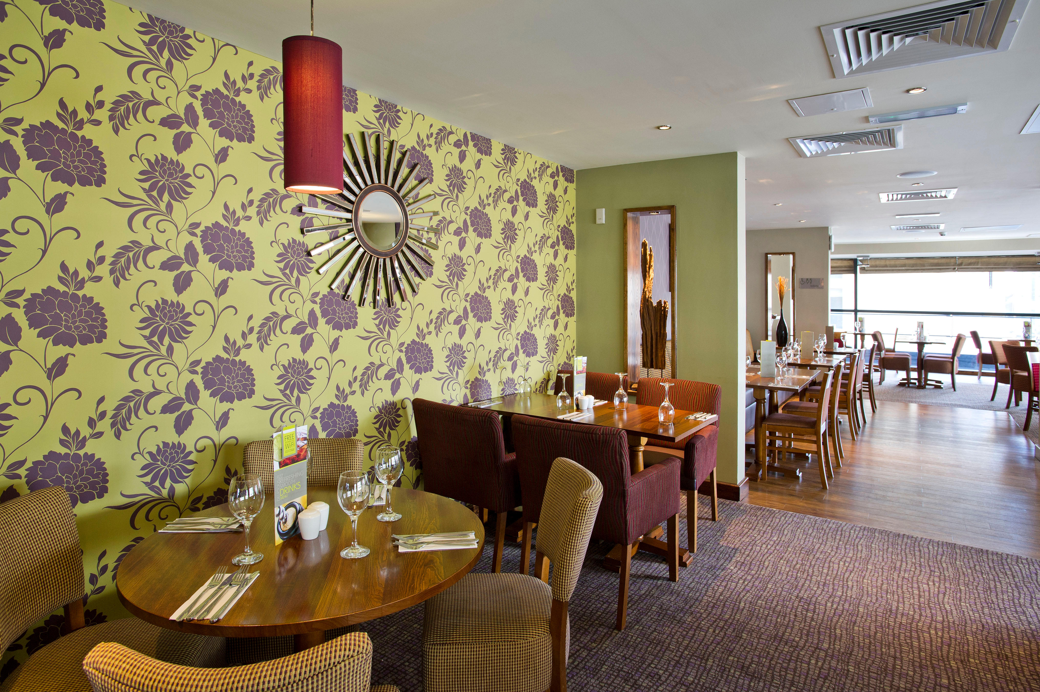 Thyme restaurant Premier Inn Glasgow City Centre Buchanan Galleries hotel Glasgow 03333 219268