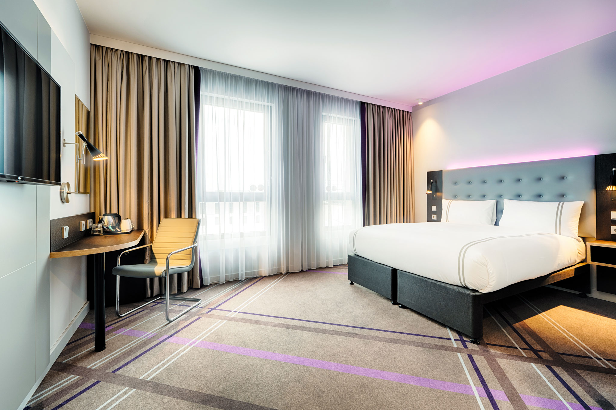 Bild 14 Premier Inn Berlin Airport Hotel in Berlin